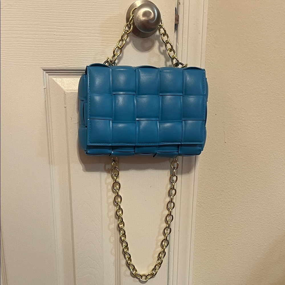 Blue Quilted Chain Shoulder Bag